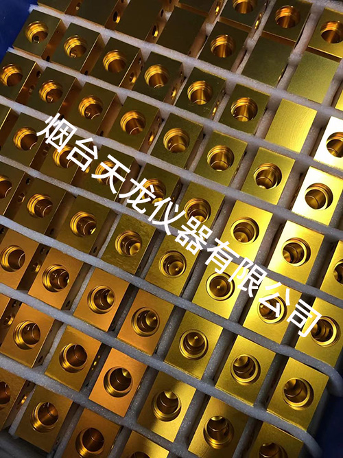 金黃彩色91高清版小黄片
